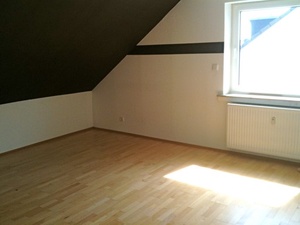 Helle geräumige 4-Zimmer Wohnung in Alfter-Oedekoven 47749