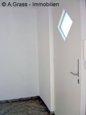 moderne helle 2-Raum-Wohnung im saniertem Altbau/ offener Küche/Laminat/Balkon/DSL ! 252739