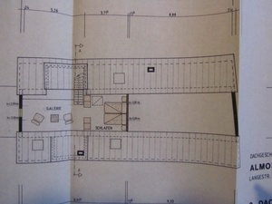 Große 5 Zimmerwohnung mit Bühne,Keller und Hof in Mundelsheim 2 km von der Autobahn A81 Tel 0172/7389880 219873