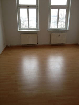 Preiswerte schöne 2-R-Wohnung ca.60 m²  im 2.OG, in Magdeburg - Salbke Bad mit Dusche ! 342358